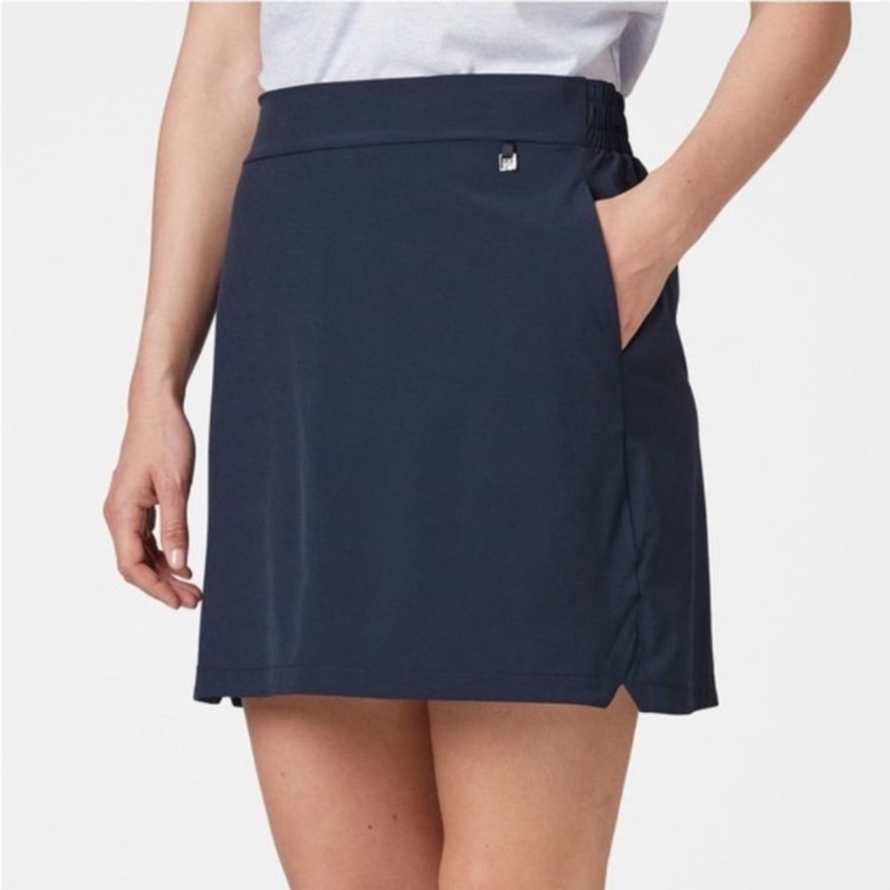 Helly Hansen Athletic Skirt Women’s Size Small Navy Pockets Stretch Waist